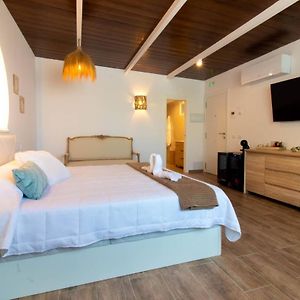 Camera con letto king size